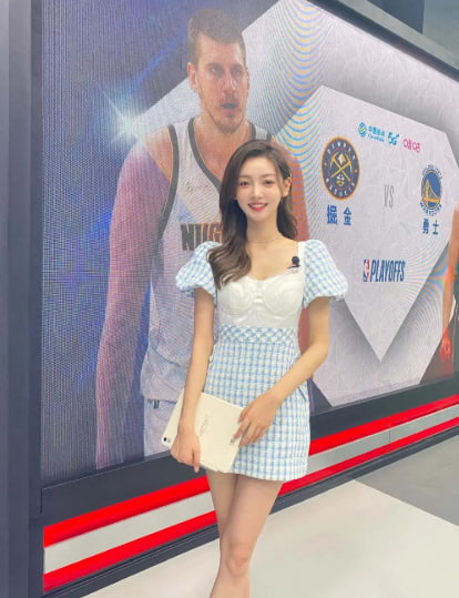 球星风采：成长之路与体育经济价值